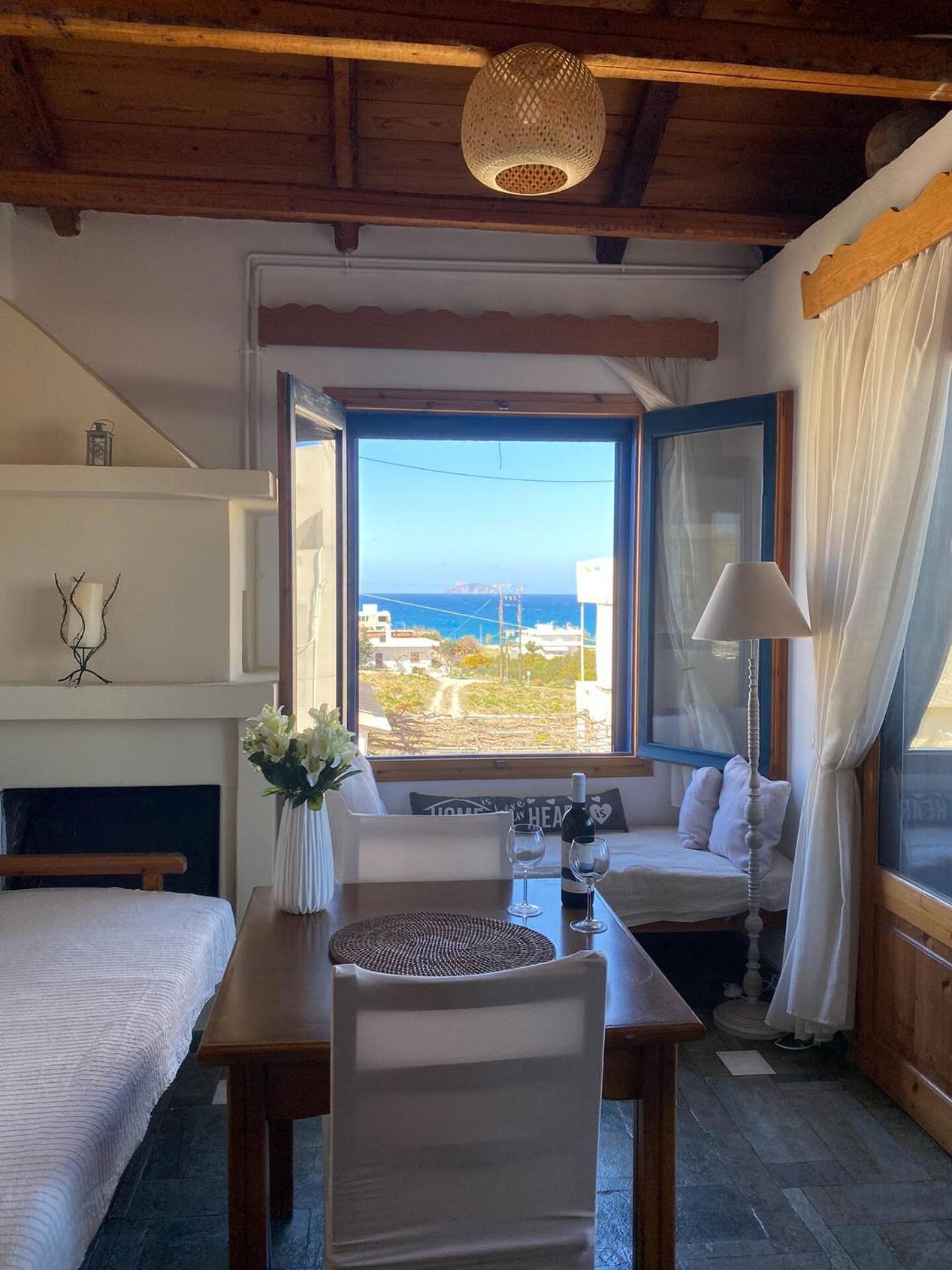 Nikita'S Apartment, With Seaview Каламаки Екстериор снимка